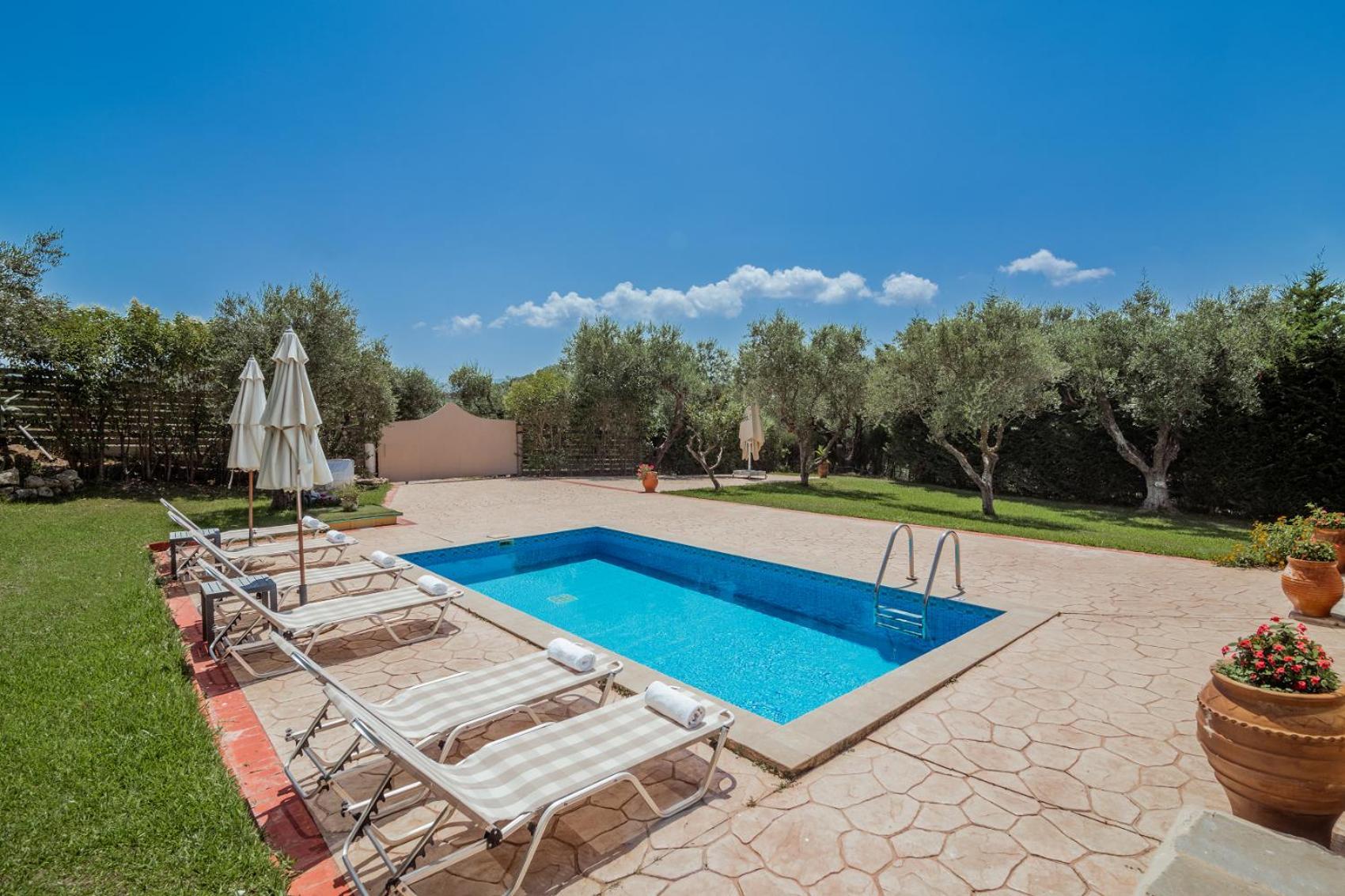 Planos Villa Exterior foto